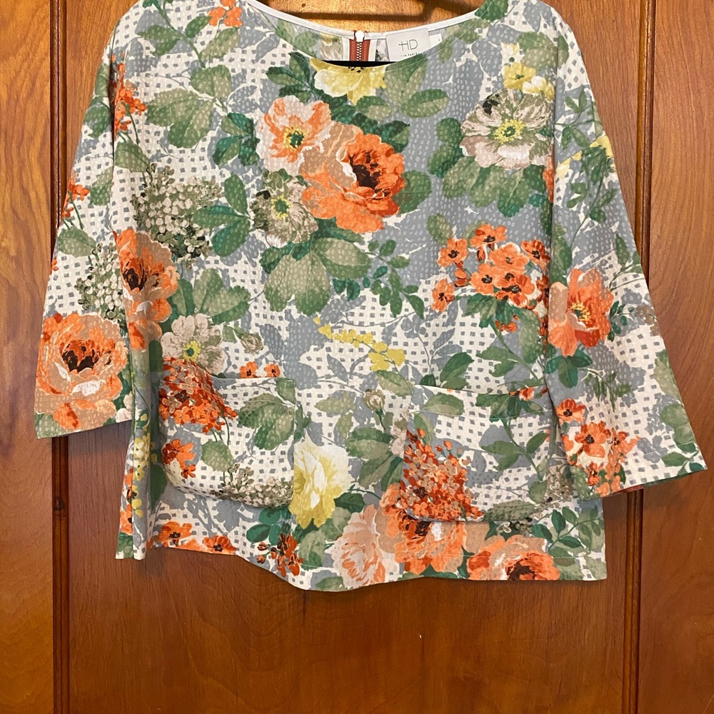 Anthropologie HD in Paris Floral Blouse with pockets Size M
